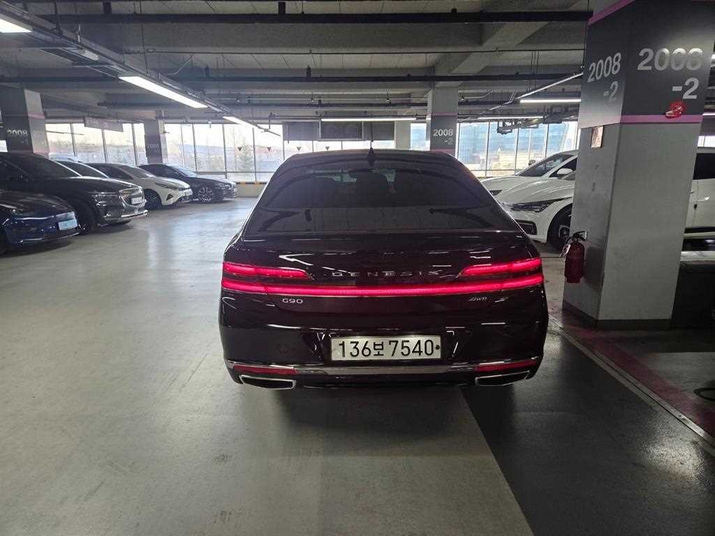 제네시스 G90 3.8 GDI AWD 프리미엄 럭셔리 이미지 3