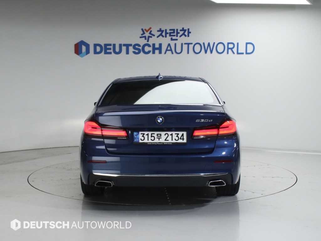 BMW 5시리즈 5시리즈 (G30) 530e 럭셔리 이미지 4