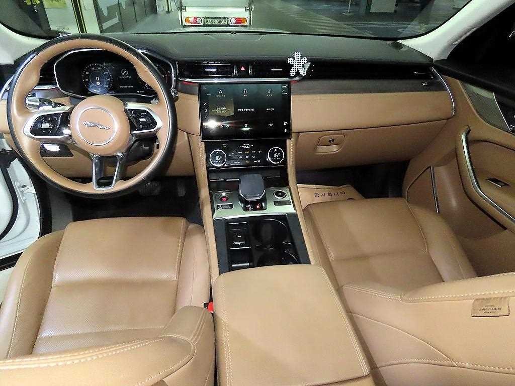 재규어 F-PACE D200 S 이미지 10