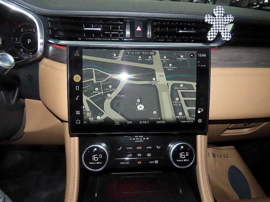 재규어 F-PACE D200 S 이미지 11
