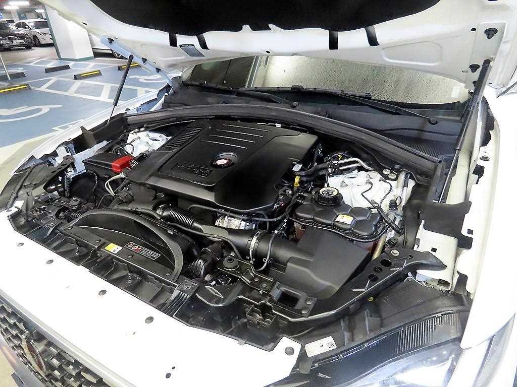 재규어 F-PACE D200 S 이미지 19