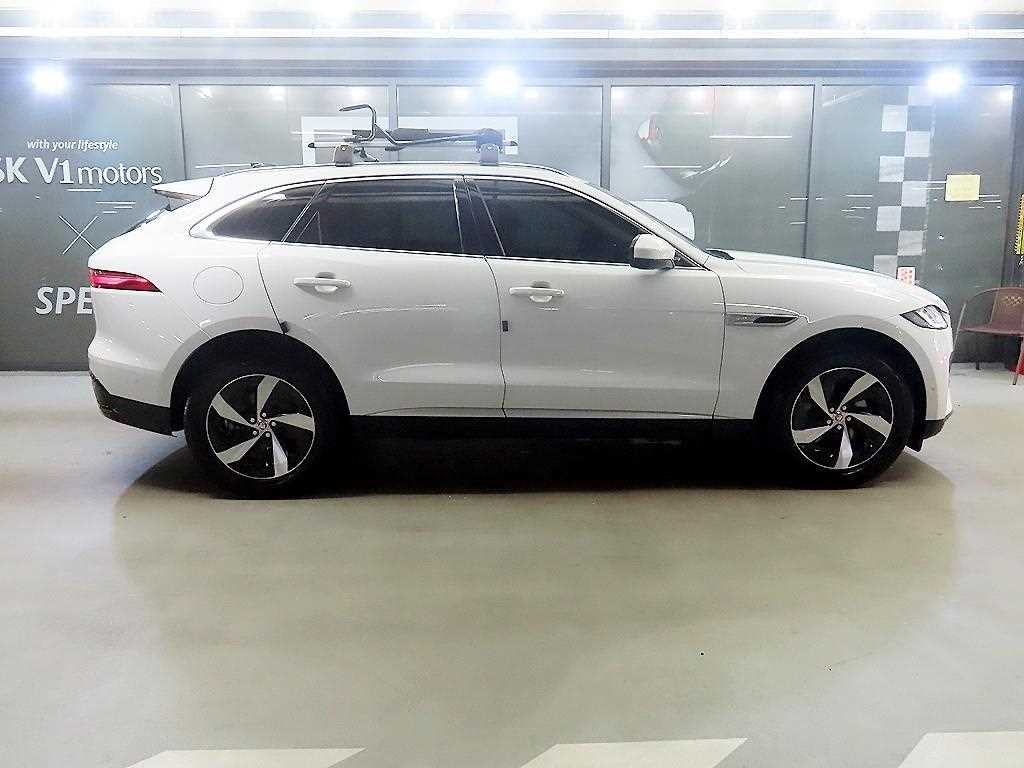 재규어 F-PACE D200 S 이미지 3