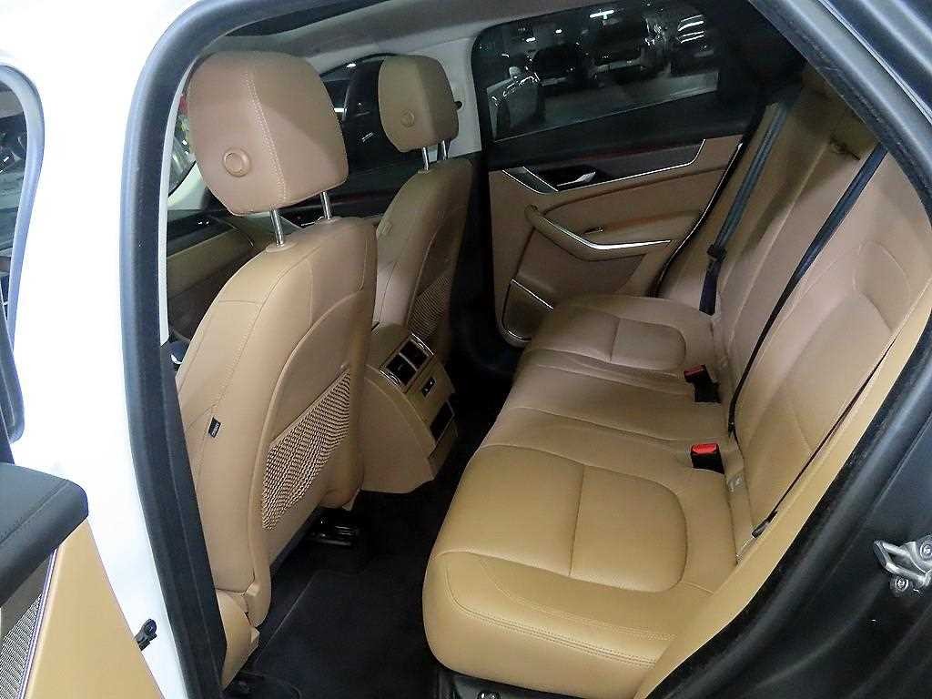 재규어 F-PACE D200 S 이미지 7