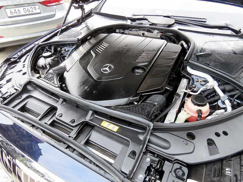 벤츠 S 클래스 S클래스-W223 마이바흐 S580 4MATIC 이미지 19