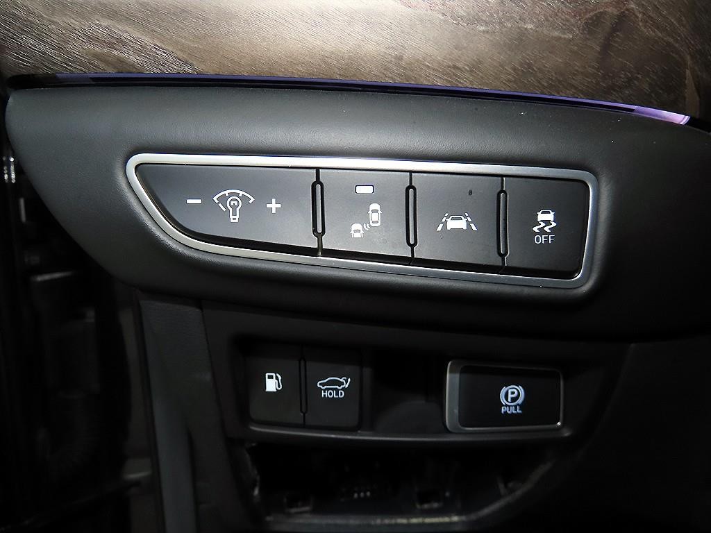 제네시스 G90 3.8 GDI AWD 프레스티지 이미지 14