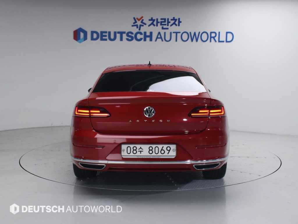 폭스바겐 아테온 2.0 TDI 엘레강스 프레스티지 이미지 4