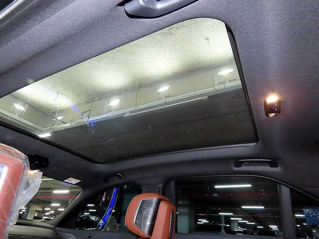 BMW 7시리즈 7시리즈 (G70) 740d xDrive M 스포츠 이미지 16