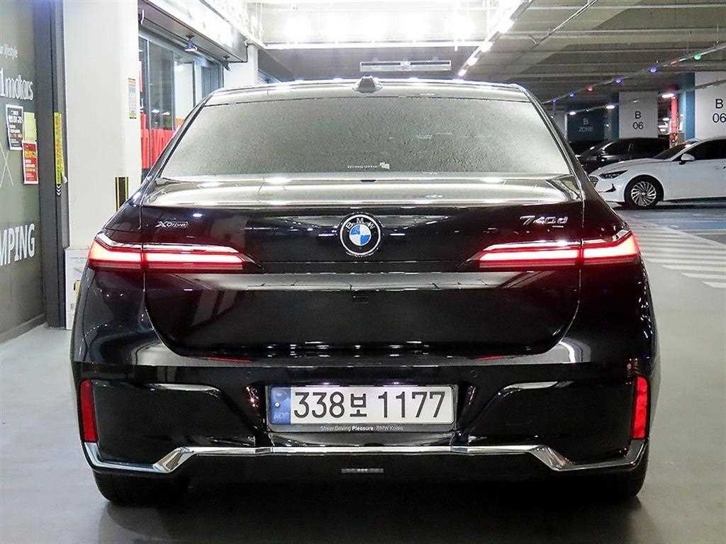 BMW 7시리즈 7시리즈 (G70) 740d xDrive M 스포츠 이미지 5
