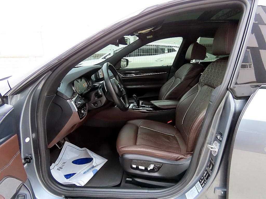 BMW 그란투리스모 6시리즈 GT (G32) 640I XDRIVE M 스포츠 이미지 5