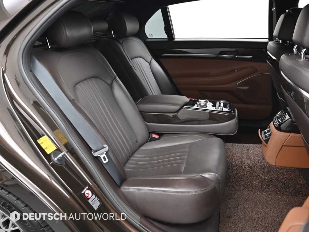 제네시스 G90 3.3 T AWD 프리미엄 럭셔리 이미지 11