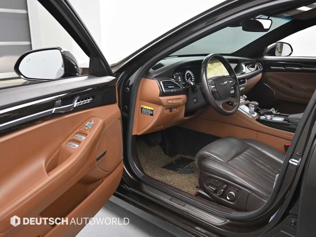 제네시스 G90 3.3 T AWD 프리미엄 럭셔리 이미지 9