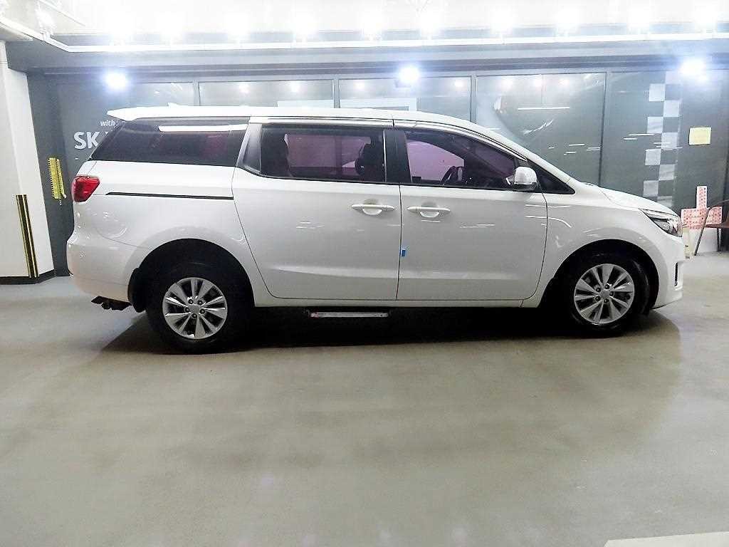기아 카니발 올 뉴 카니발 이지무브 이미지 3