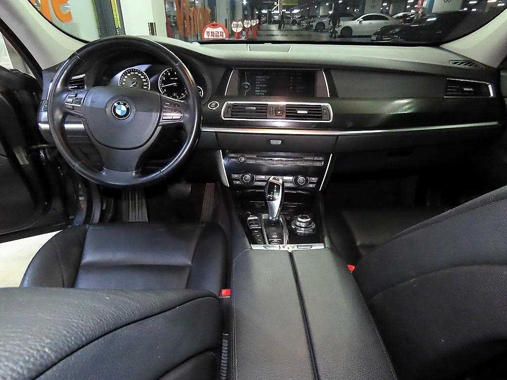 BMW 그란투리스모 5시리즈 GT (F07) GT xDrive 이미지 10
