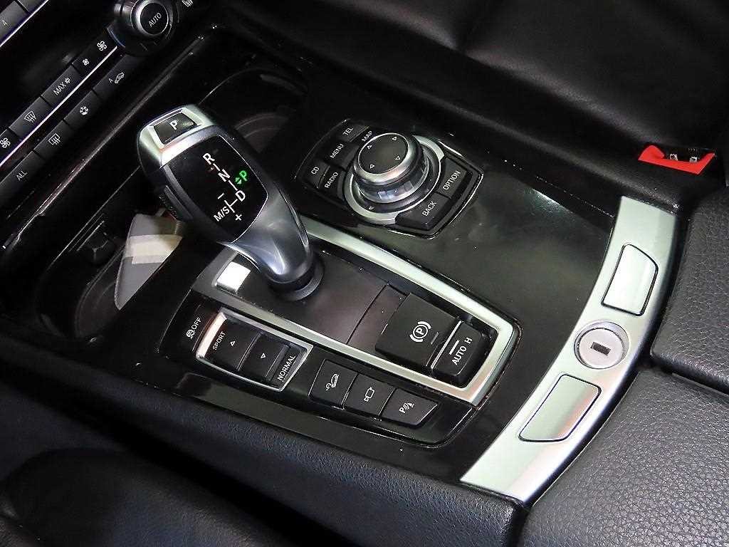 BMW 그란투리스모 5시리즈 GT (F07) GT xDrive 이미지 12