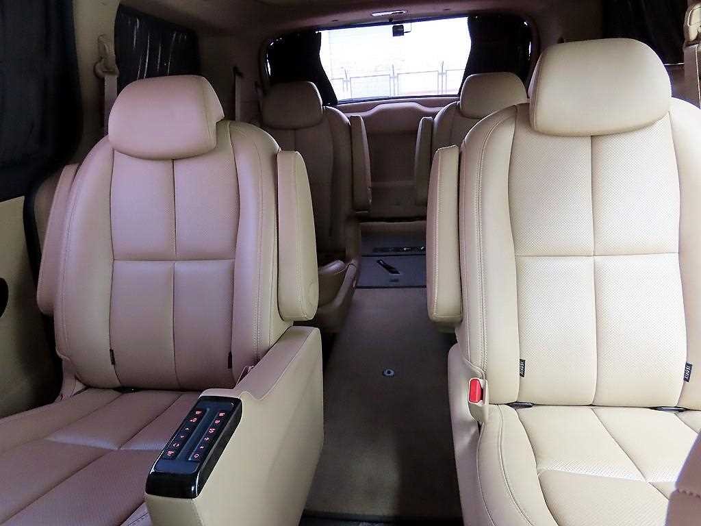 기아 카니발 더 뉴 카니발 디젤 9인승 하이리무진 노블레스 스페셜 이미지 7