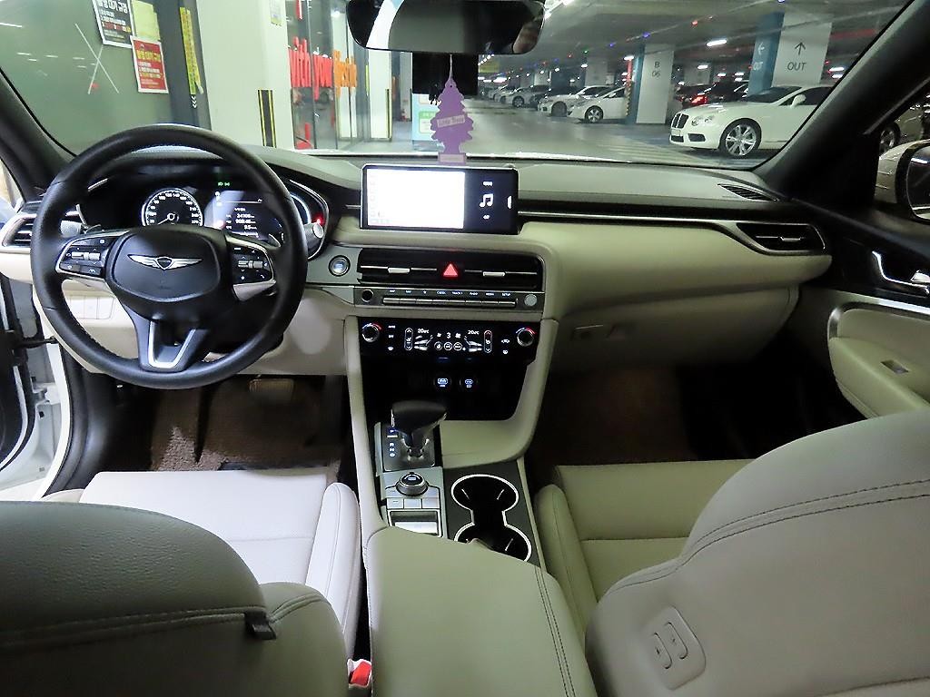 제네시스 G70 더 뉴 G70 가솔린 2.5T 2WD 기본형 이미지 10