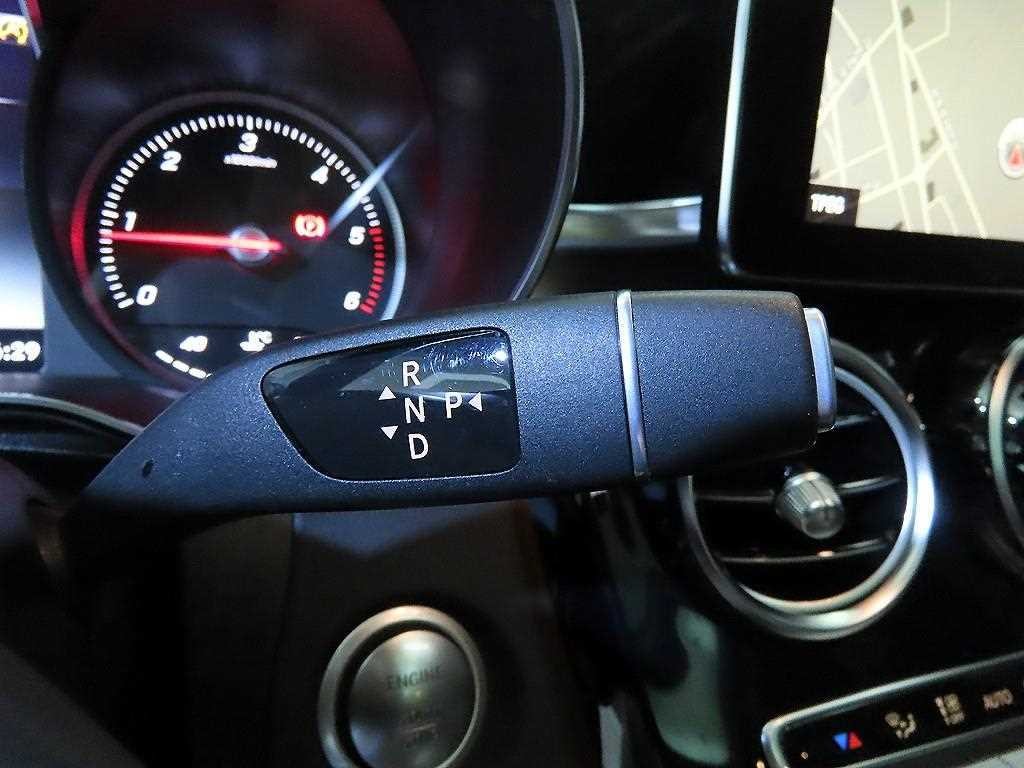 벤츠 GLC 클래스 GLC클래스 X253 GLC 250 d 4MATIC 이미지 12