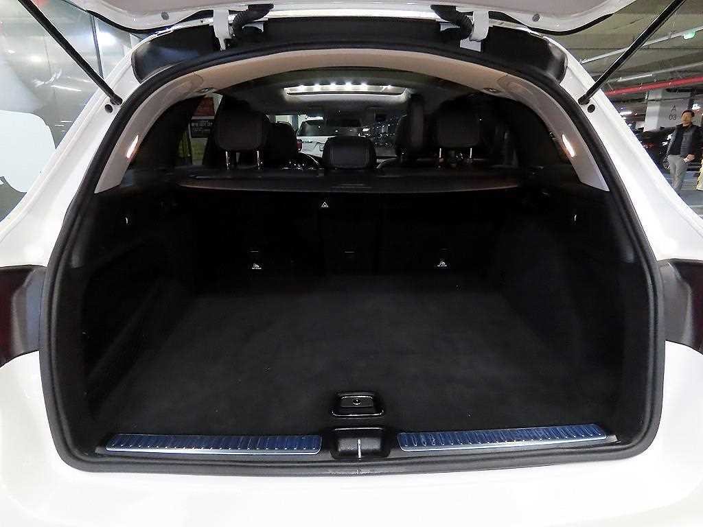 벤츠 GLC 클래스 GLC클래스 X253 GLC 250 d 4MATIC 이미지 16