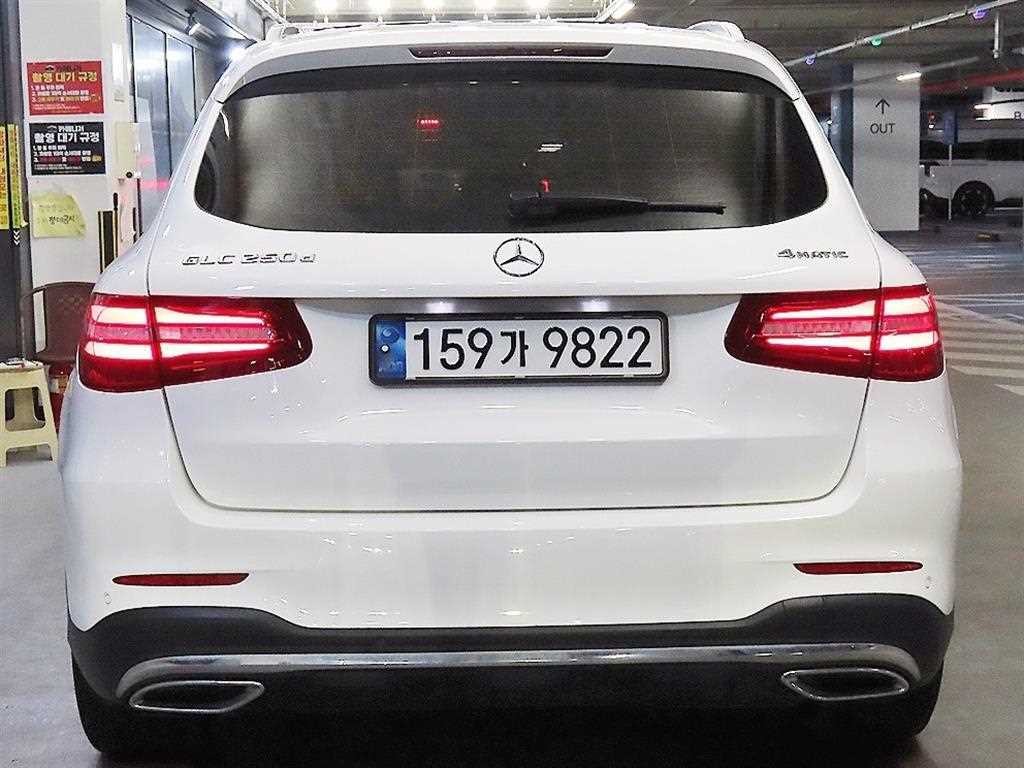 벤츠 GLC 클래스 GLC클래스 X253 GLC 250 d 4MATIC 이미지 5
