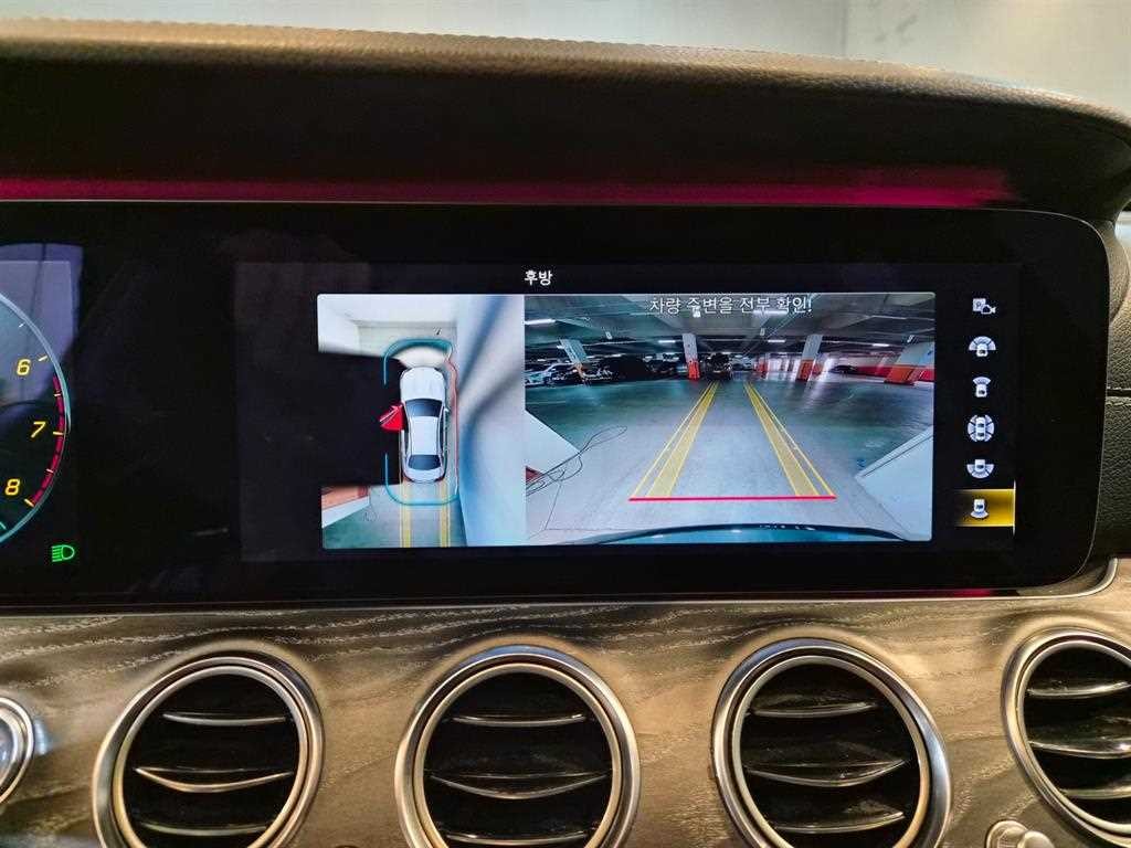 벤츠 E 클래스 E-클래스 W213 E350 4MATIC AMG line 에디션 이미지 15