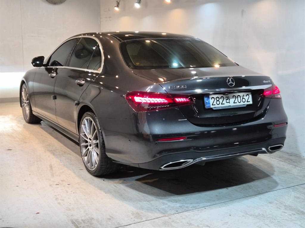 벤츠 E 클래스 E-클래스 W213 E350 4MATIC AMG line 에디션 이미지 4