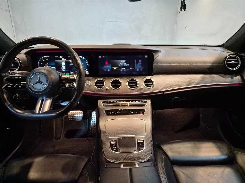 벤츠 E 클래스 E-클래스 W213 E350 4MATIC AMG line 에디션 이미지 7