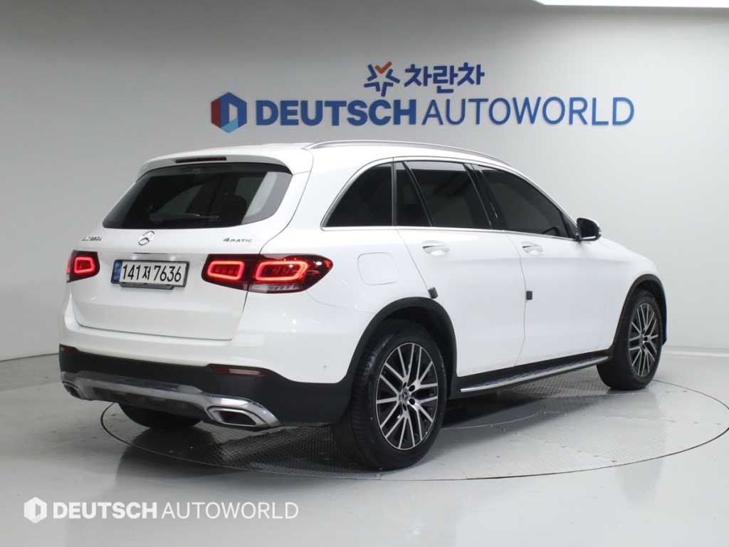벤츠 GLC 클래스 GLC클래스 X253 GLC 220 d 4MATIC 이미지 2