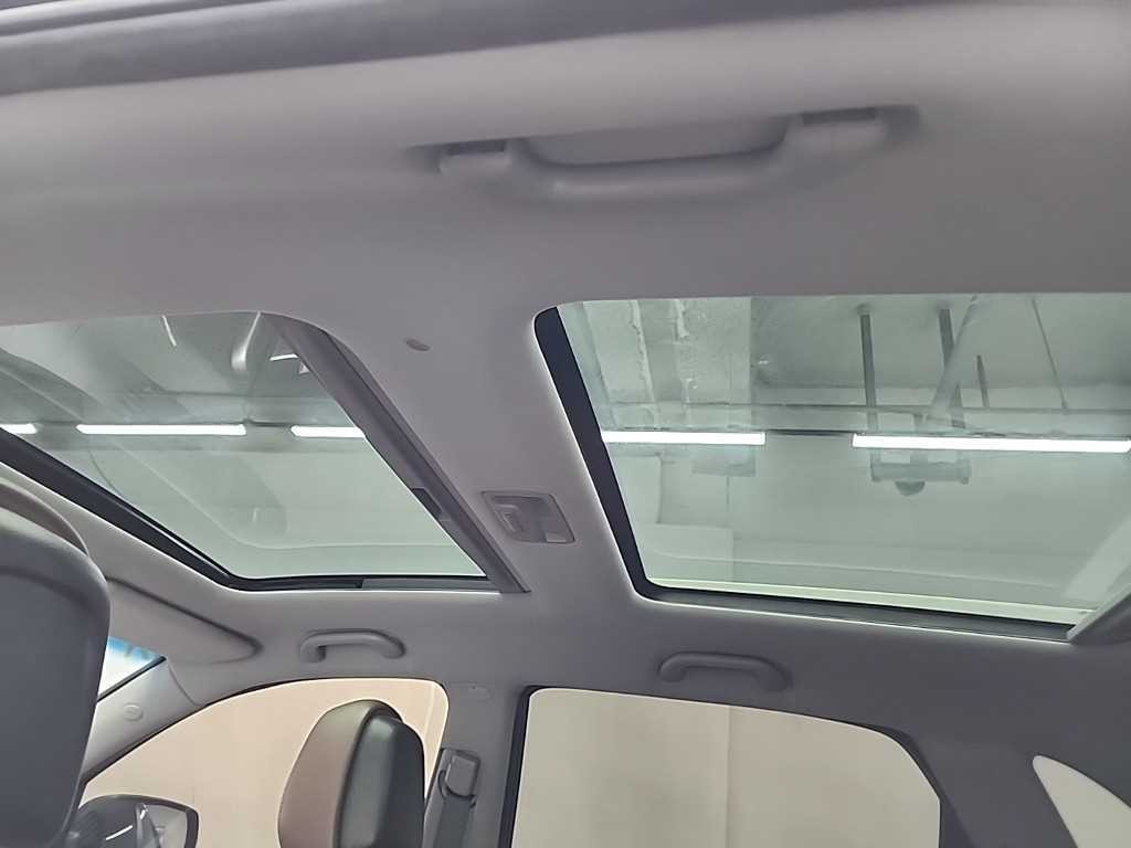 기아 쏘렌토 쏘렌토 R 디젤 2WD 2.0 LIMITED 프리미엄 이미지 14