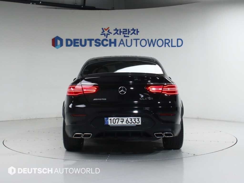 벤츠 GLC 클래스 GLC클래스 X253 GLC 220 d 4MATIC 프리미엄 쿠페 이미지 4