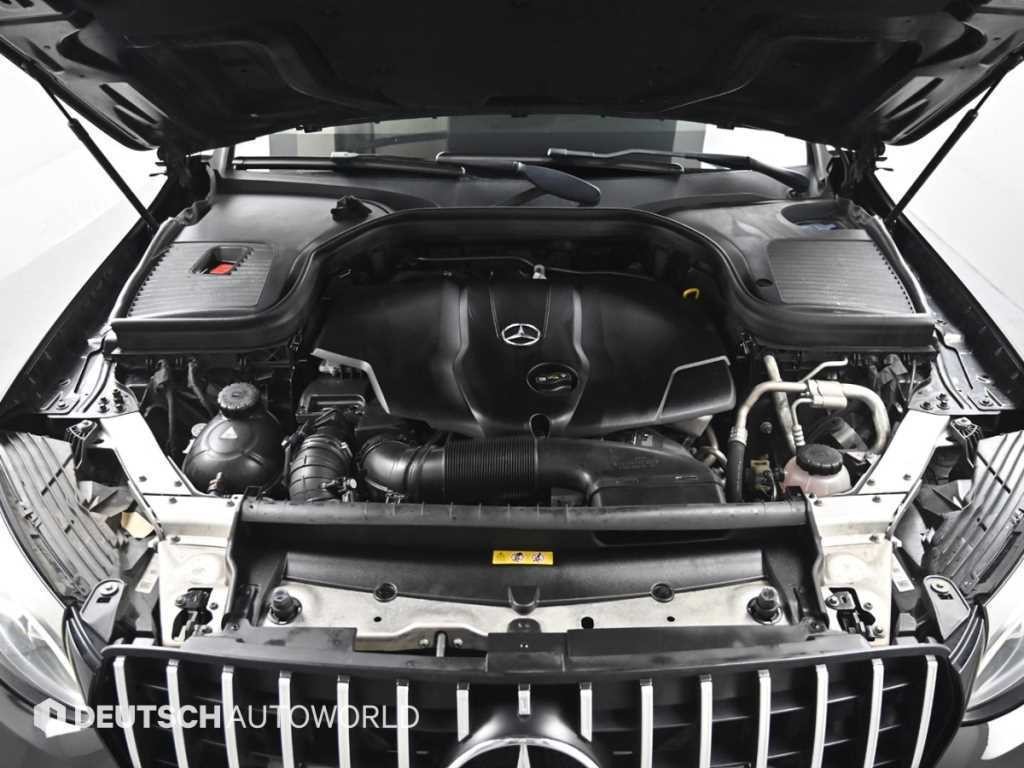 벤츠 GLC 클래스 GLC클래스 X253 GLC 220 d 4MATIC 프리미엄 쿠페 이미지 6
