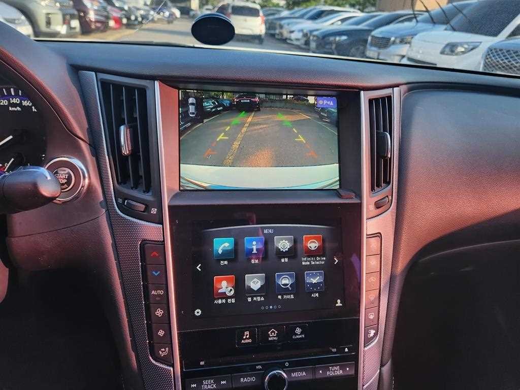 인피니티 Q Q50 2.2D 프리미엄 이미지 14