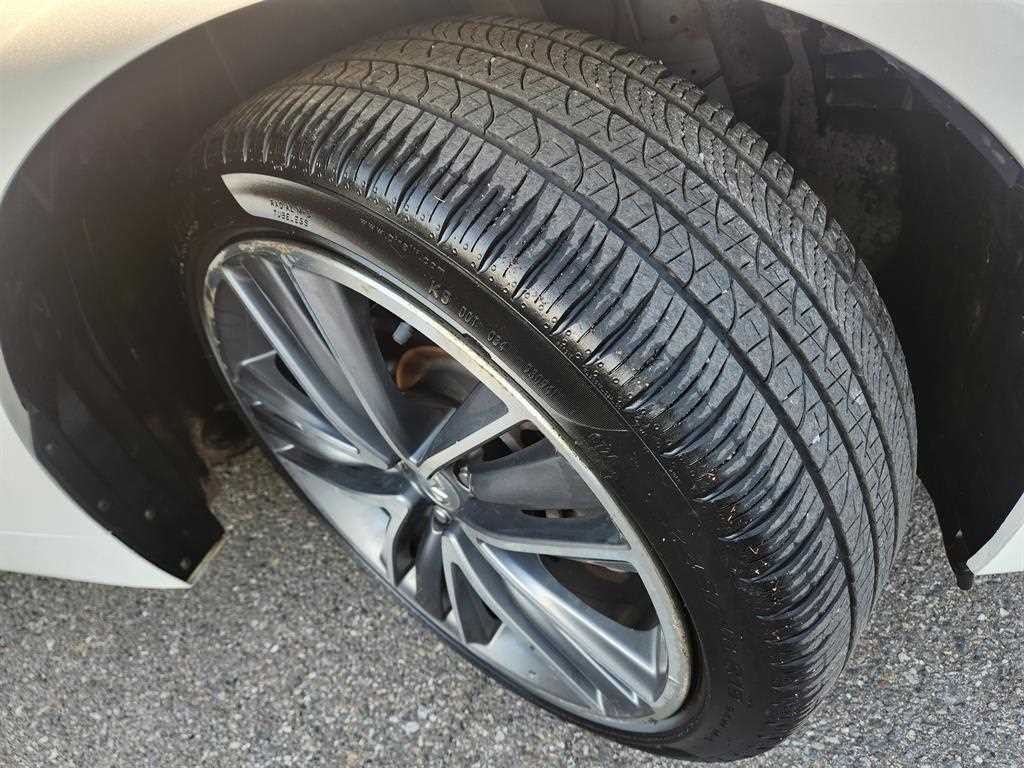 인피니티 Q Q50 2.2D 프리미엄 이미지 20