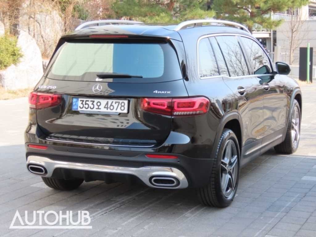 벤츠 GLB 클래스 GLB클래스 X247 GLB 250 4MATIC 이미지 3