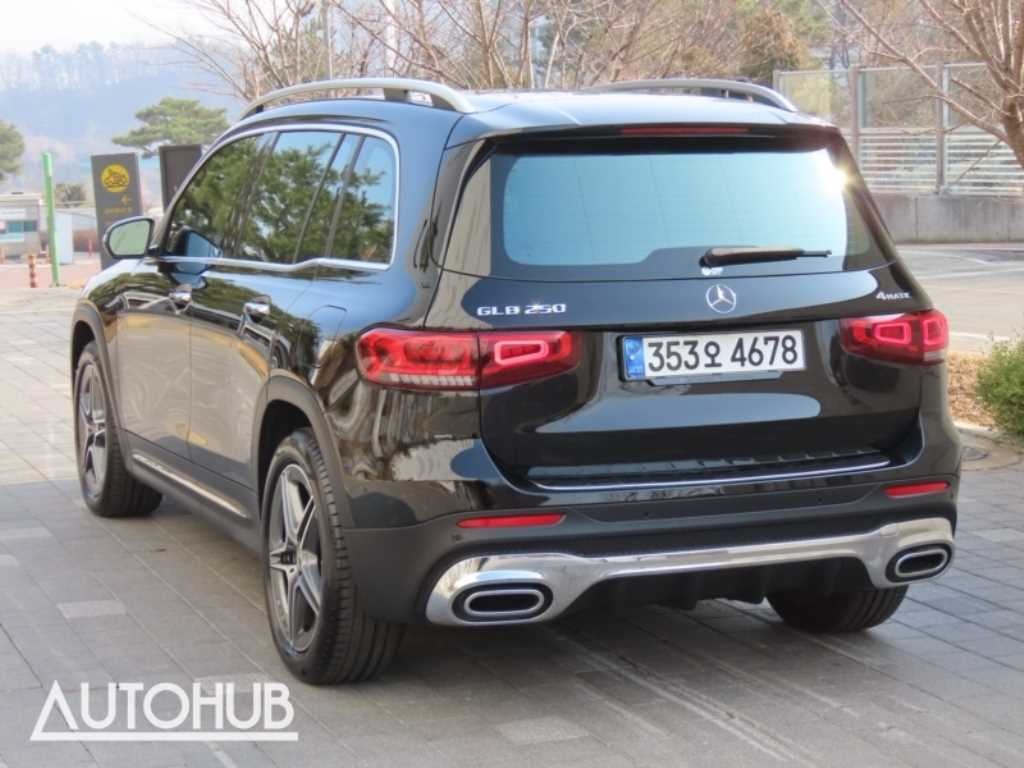 벤츠 GLB 클래스 GLB클래스 X247 GLB 250 4MATIC 이미지 4