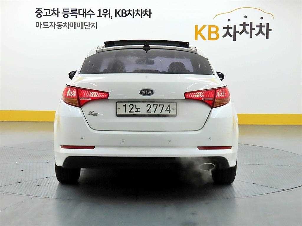 기아 K5 2.0 프레스티지 브라운 이미지 3
