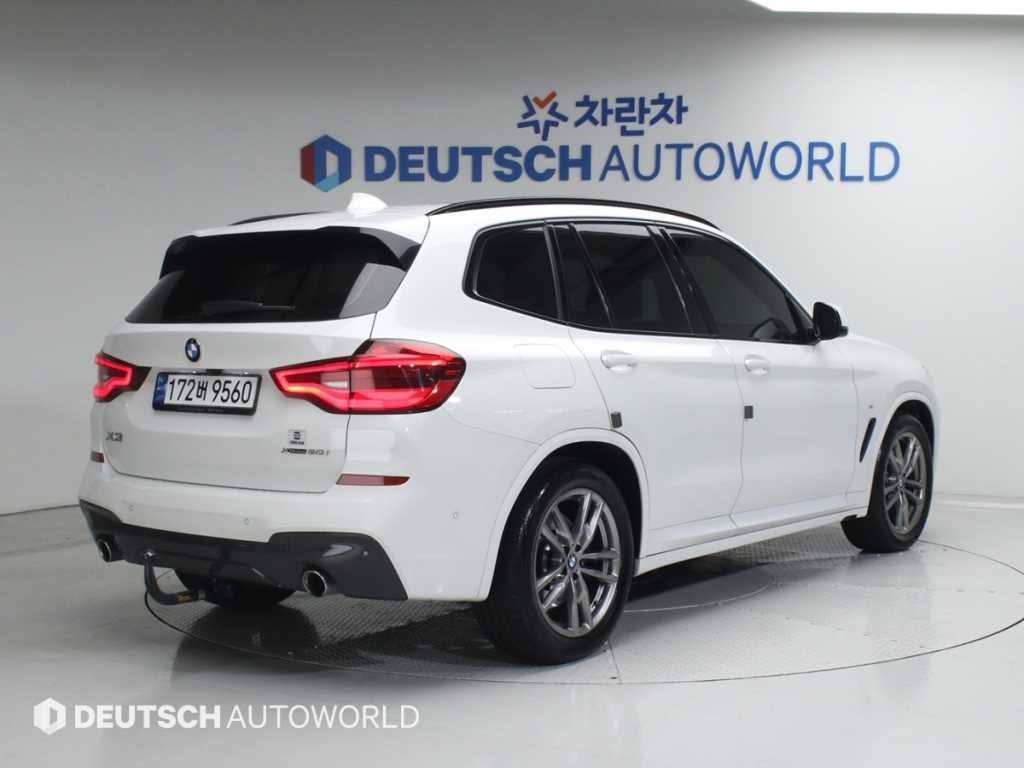 BMW X3 X3 (G01) xDrive 20i M 스포츠 기본형 이미지 2