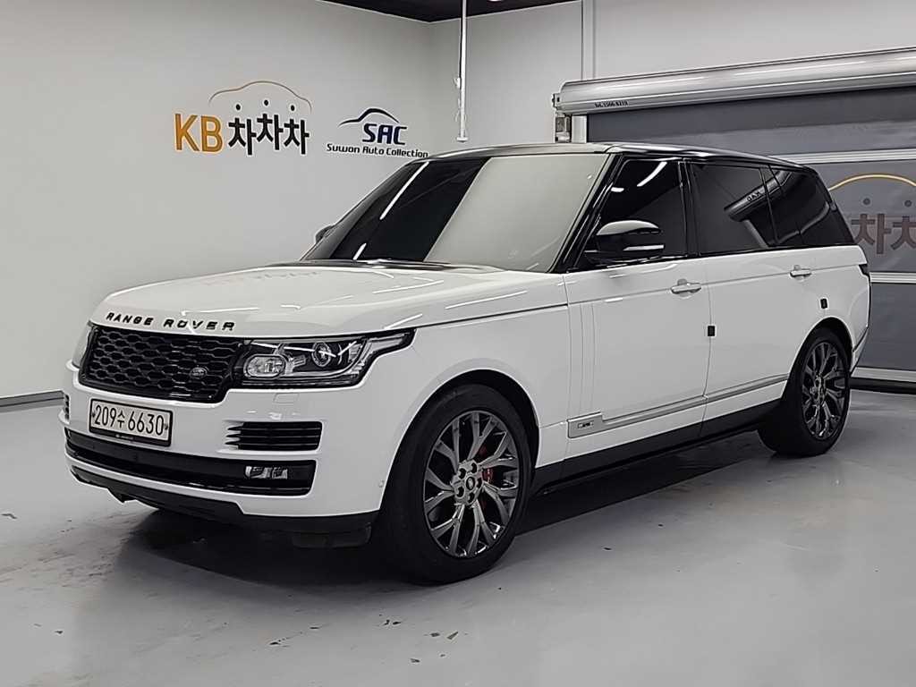 랜드로버 레인지로버 레인지로버 4세대 4.4 SDV8 VOGUE SE LWB 디젤 이미지 1
