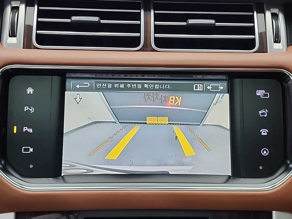 랜드로버 레인지로버 레인지로버 4세대 4.4 SDV8 VOGUE SE LWB 디젤 이미지 17