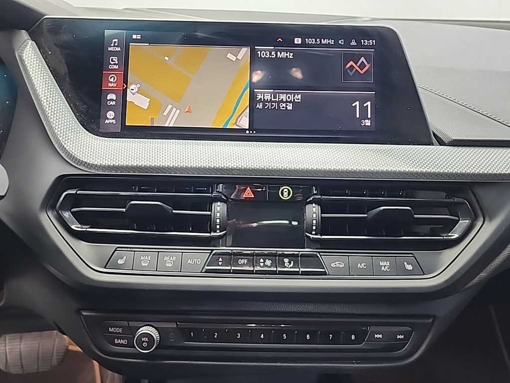 BMW 1시리즈 1시리즈 (F40) 120i 스포츠 이미지 10