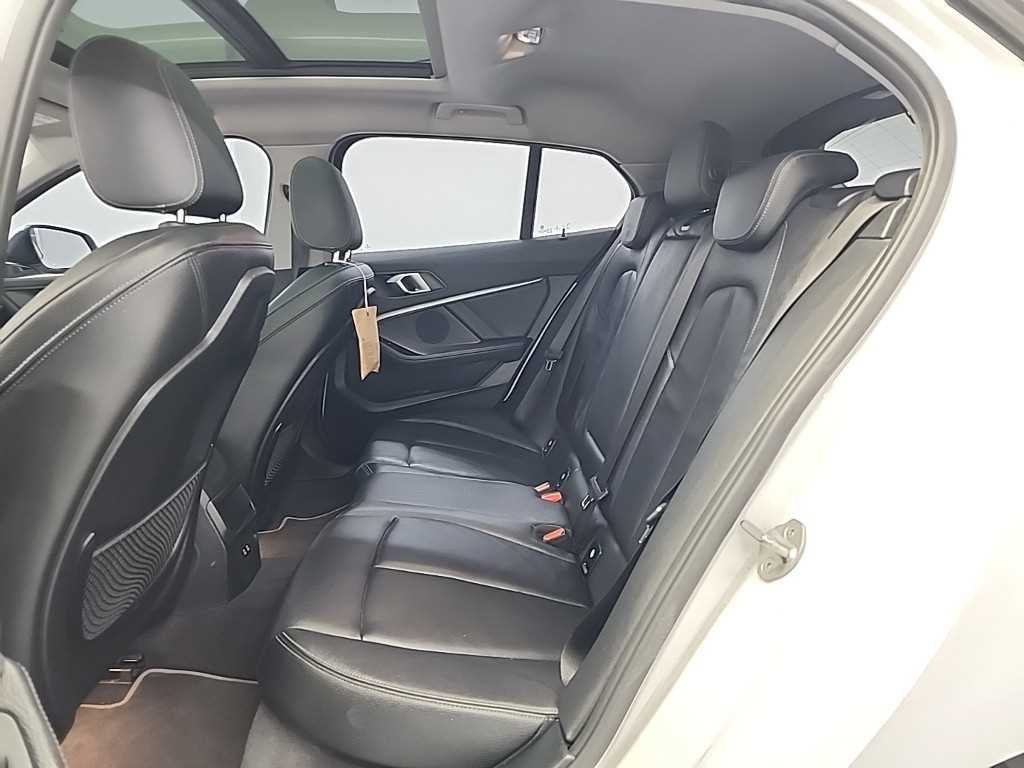 BMW 1시리즈 1시리즈 (F40) 120i 스포츠 이미지 12