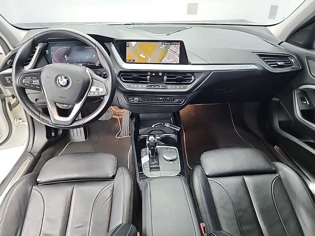 BMW 1시리즈 1시리즈 (F40) 120i 스포츠 이미지 7