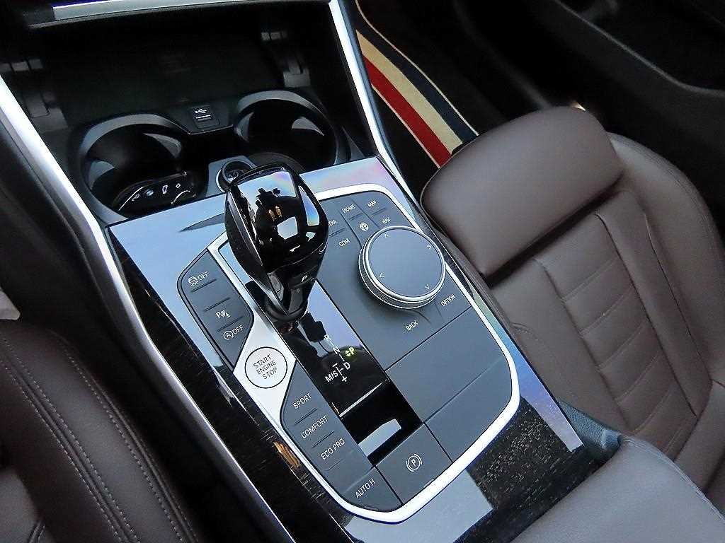 BMW 3시리즈 3시리즈 (G20) 320i M 스포츠 이미지 10