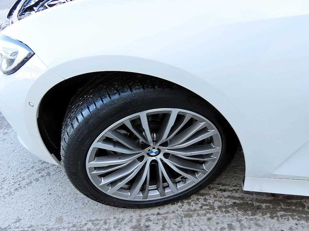 BMW 3시리즈 3시리즈 (G20) 320i M 스포츠 이미지 20