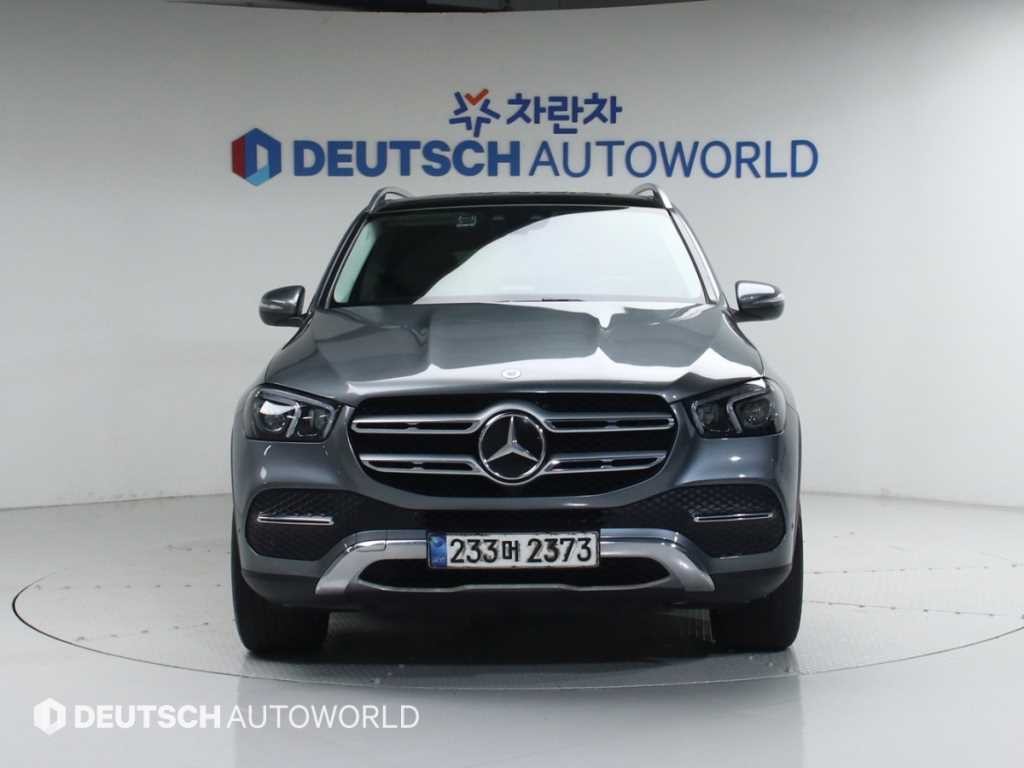 벤츠 GLE 클래스 GLE 클래스 W167 GLE 300d 4MATIC 이미지 3