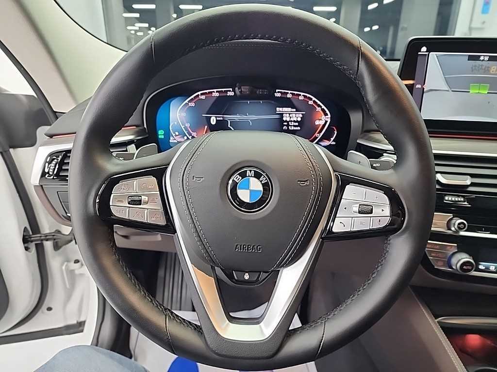 BMW 그란투리스모 6시리즈 GT (G32) 620d 럭셔리 이미지 9