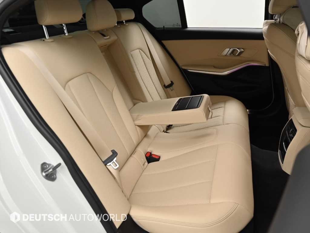 BMW 3시리즈 3시리즈 (G20) 320e M 스포츠 이미지 12