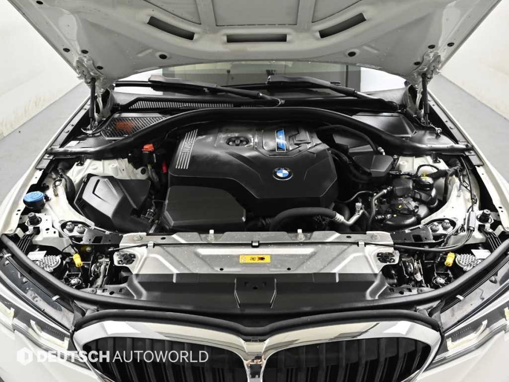 BMW 3시리즈 3시리즈 (G20) 320e M 스포츠 이미지 6