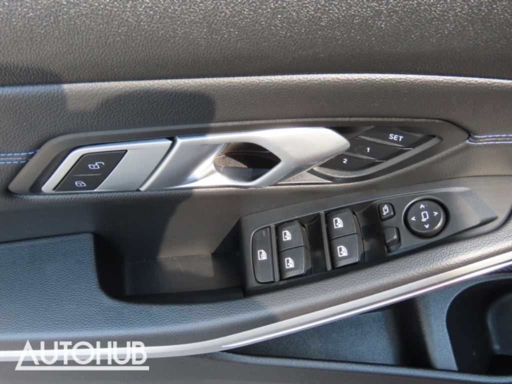 BMW 3시리즈 3시리즈 (G20) 320i M 스포츠 이미지 13