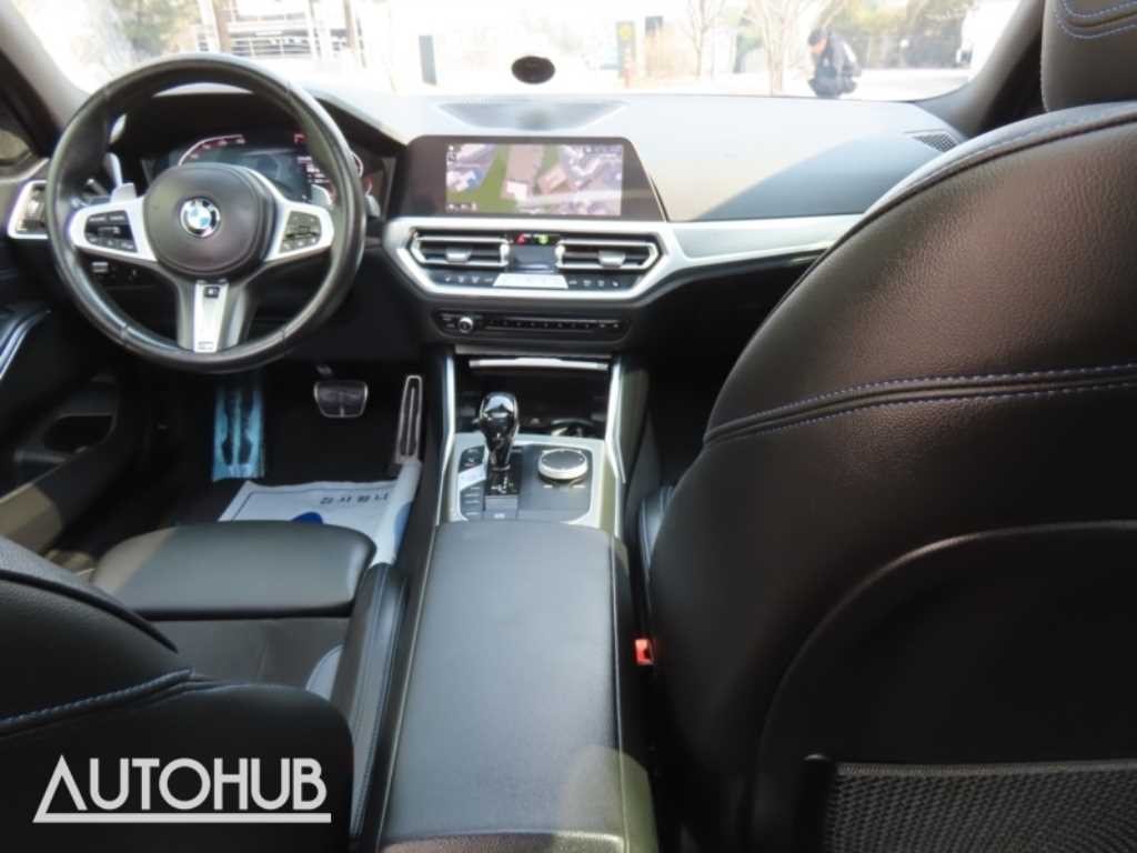BMW 3시리즈 3시리즈 (G20) 320i M 스포츠 이미지 16