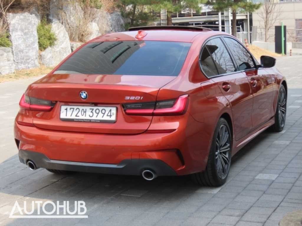 BMW 3시리즈 3시리즈 (G20) 320i M 스포츠 이미지 3